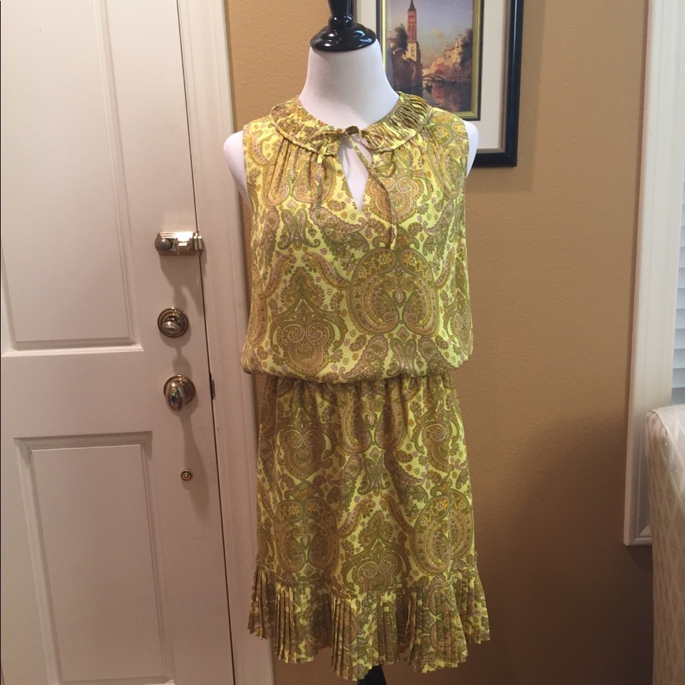 Super cute dress🌿🌾😎🌿